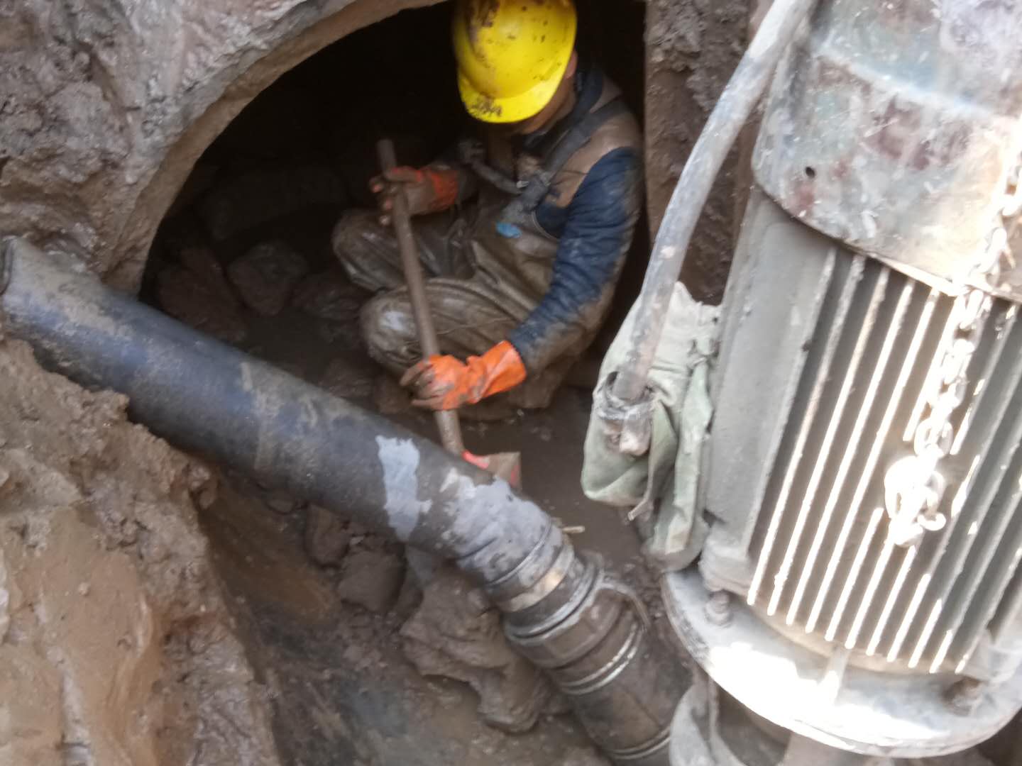 城子河管道清淤