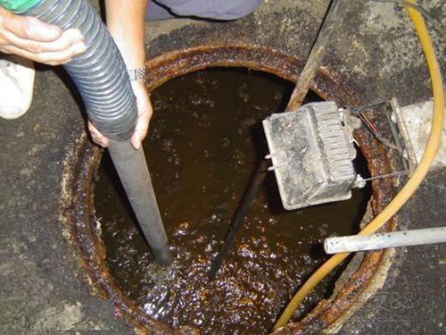 城子河隔油池清理